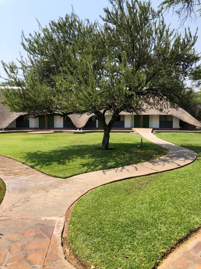 Okahandja Country Hotel Екстериор снимка