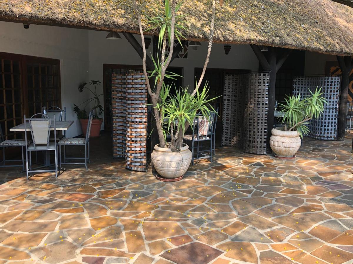 Okahandja Country Hotel Екстериор снимка