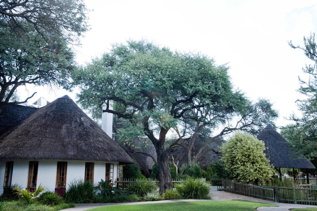 Okahandja Country Hotel Екстериор снимка