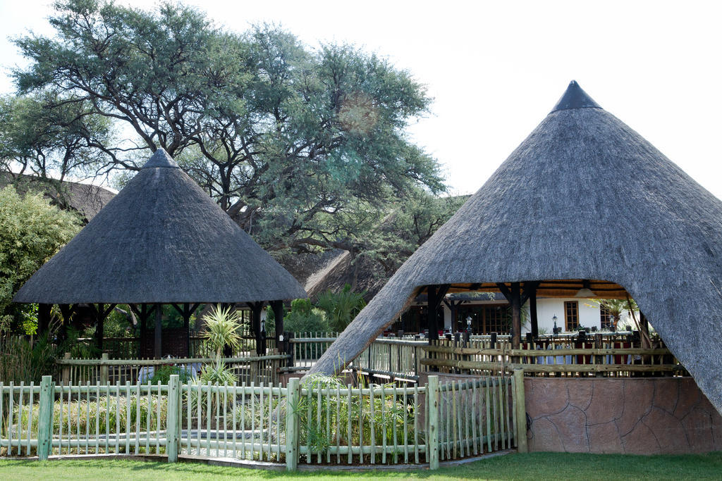 Okahandja Country Hotel Екстериор снимка